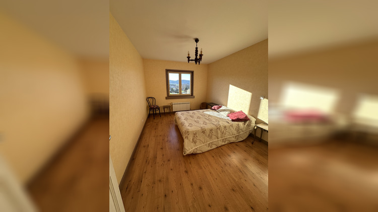 Ma-Cabane - Vente Maison Celles-sur-Durolle, 234 m²