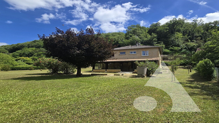 Ma-Cabane - Vente Maison CENAC-ET-SAINT-JULIEN, 95 m²