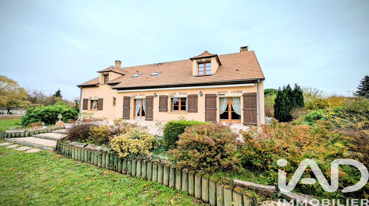 Ma-Cabane - Vente Maison Cepoy, 201 m²
