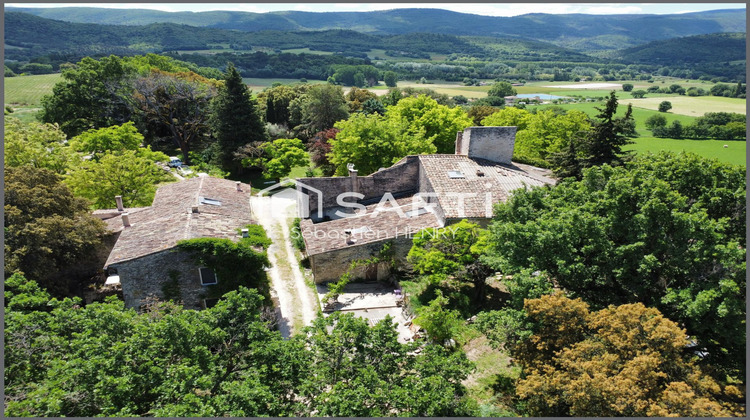 Ma-Cabane - Vente Maison Cereste, 800 m²