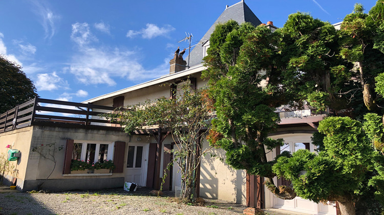 Ma-Cabane - Vente Maison CERISIERES, 236 m²