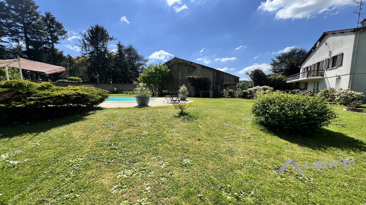 Ma-Cabane - Vente Maison Cerizay, 251 m²