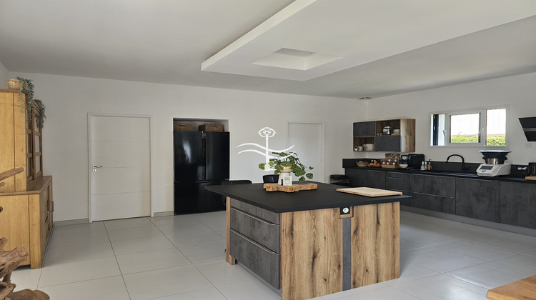 Ma-Cabane - Vente Maison Cesny-les-Sources, 220 m²