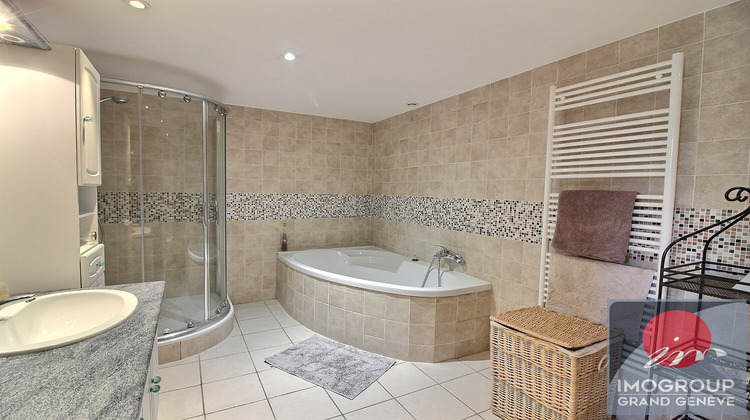 Ma-Cabane - Vente Maison CESSY, 301 m²