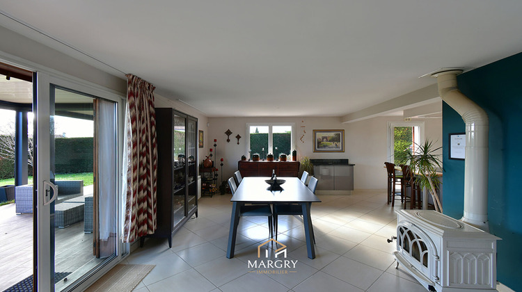 Ma-Cabane - Vente Maison CESSY, 150 m²