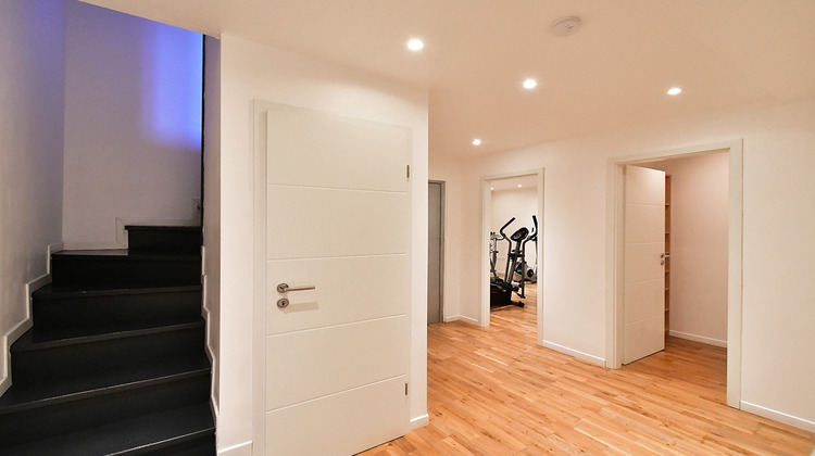 Ma-Cabane - Vente Maison CESSY, 180 m²