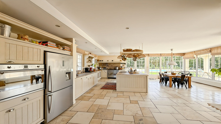 Ma-Cabane - Vente Maison CESTAS, 418 m²