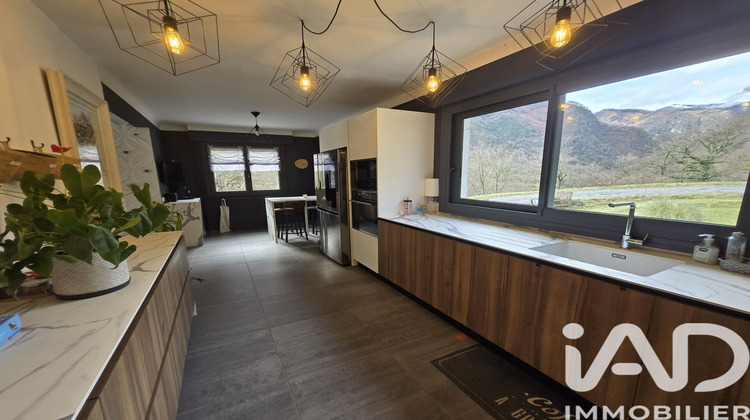 Ma-Cabane - Vente Maison Cette-Eygun, 186 m²