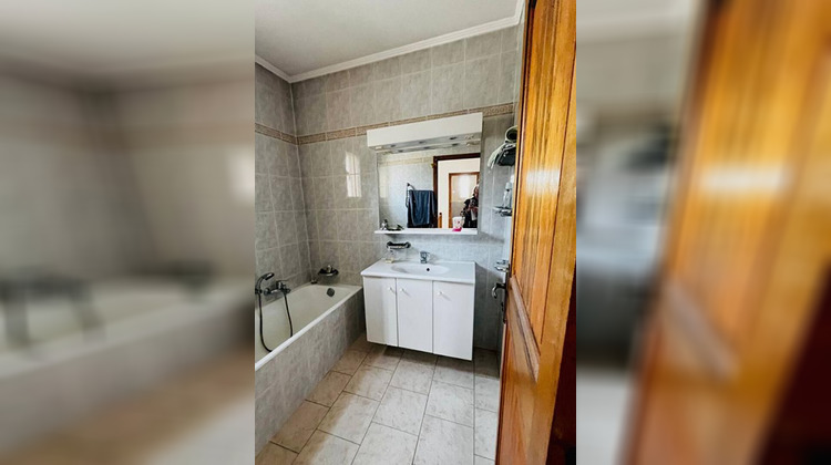 Ma-Cabane - Vente Maison CEYRESTE, 117 m²