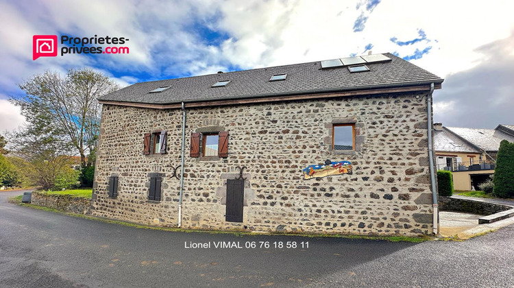 Ma-Cabane - Vente Maison CEYSSAT, 300 m²