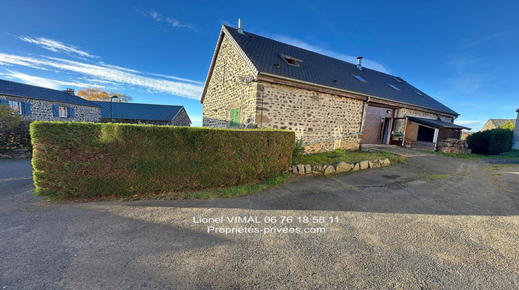 Ma-Cabane - Vente Maison CEYSSAT, 300 m²