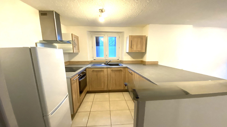 Ma-Cabane - Vente Maison CEZY, 52 m²