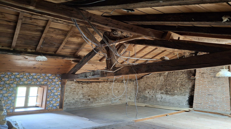 Ma-Cabane - Vente Maison Chabanais, 70 m²