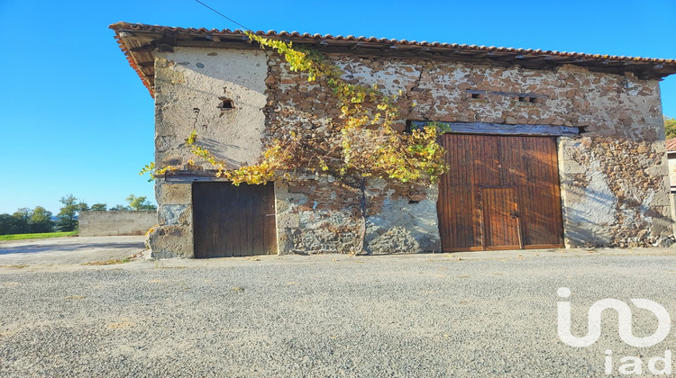 Ma-Cabane - Vente Maison Chabanais, 138 m²