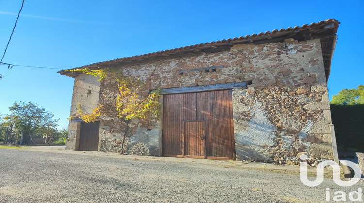Ma-Cabane - Vente Maison Chabanais, 138 m²