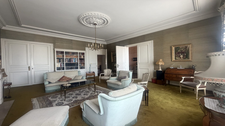 Ma-Cabane - Vente Maison Chabanais, 349 m²