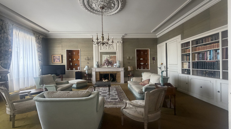 Ma-Cabane - Vente Maison Chabanais, 349 m²