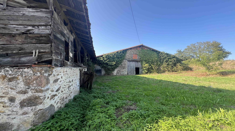 Ma-Cabane - Vente Maison Chabanais, 80 m²