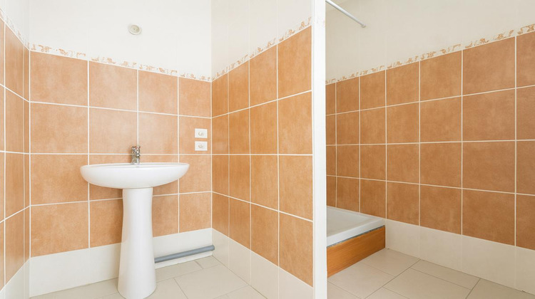 Ma-Cabane - Vente Maison CHABRIS, 65 m²