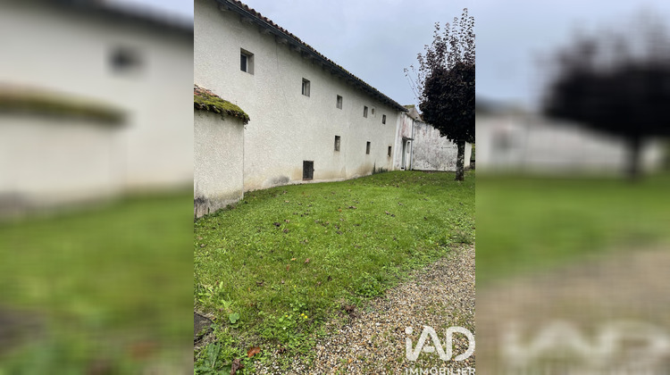 Ma-Cabane - Vente Maison Chadenac, 209 m²