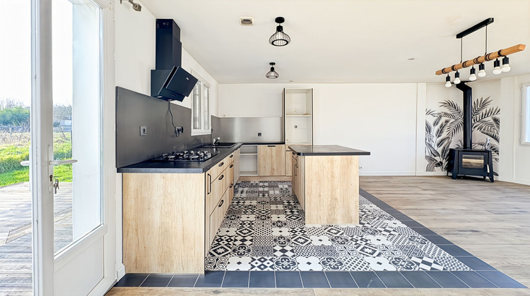 Ma-Cabane - Vente Maison CHAILLEVETTE, 92 m²