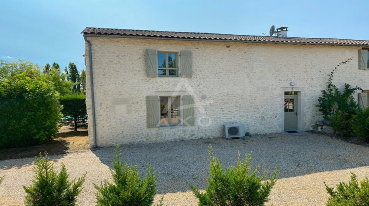 Ma-Cabane - Vente Maison CHALAIS, 127 m²