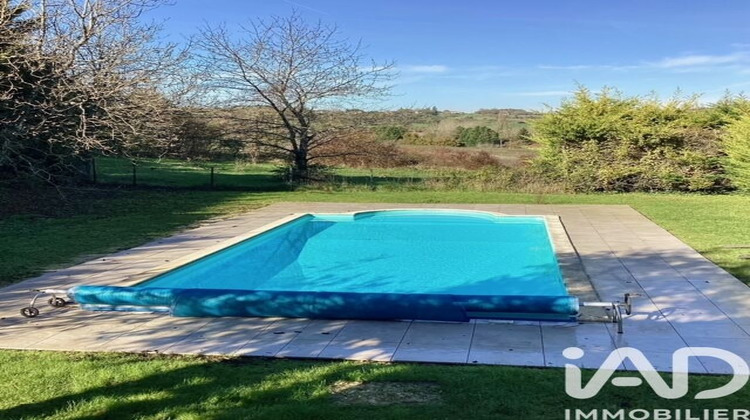 Ma-Cabane - Vente Maison Chalais, 254 m²