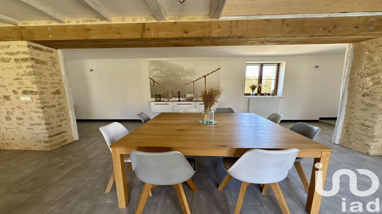 Ma-Cabane - Vente Maison Chalandray, 255 m²