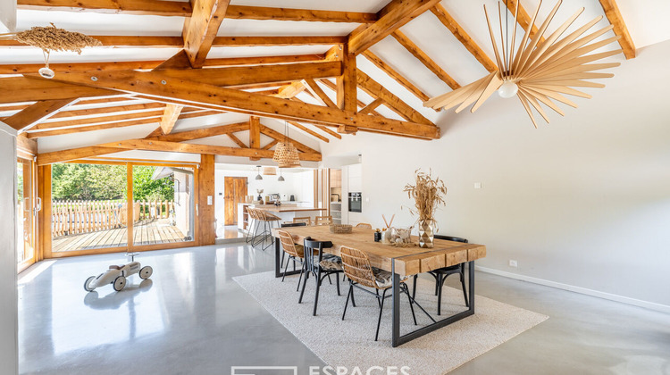 Ma-Cabane - Vente Maison CHALEINS, 200 m²