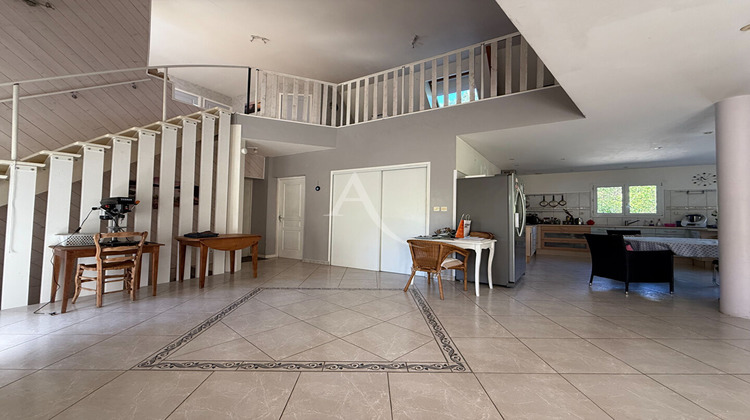 Ma-Cabane - Vente Maison CHALLES, 288 m²