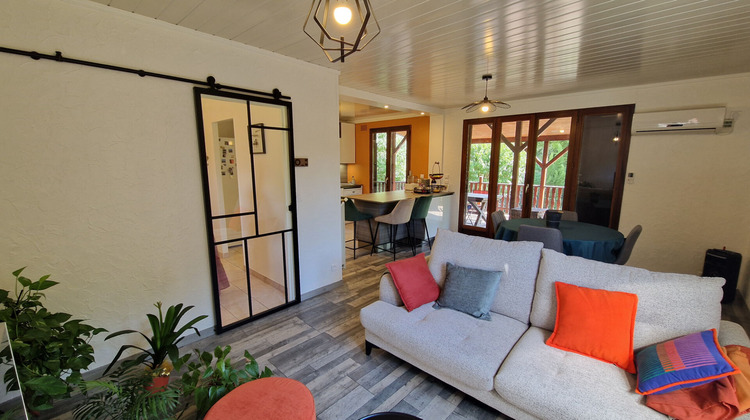 Ma-Cabane - Vente Maison CHALLES-LES-EAUX, 125 m²