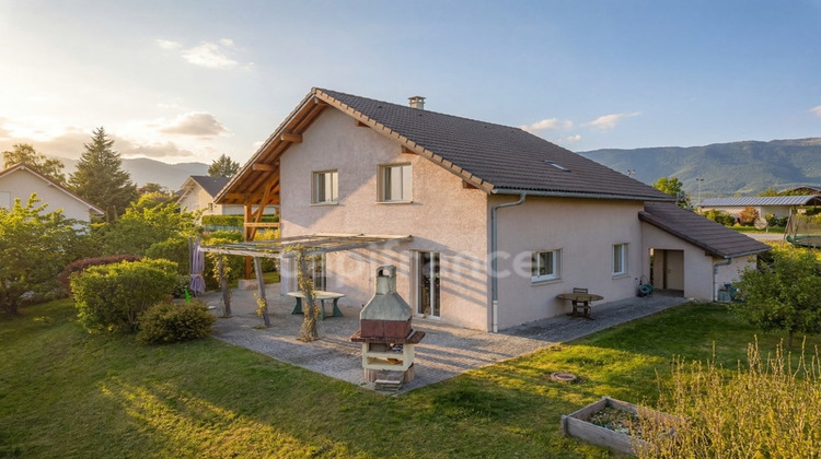 Ma-Cabane - Vente Maison CHALLEX, 142 m²