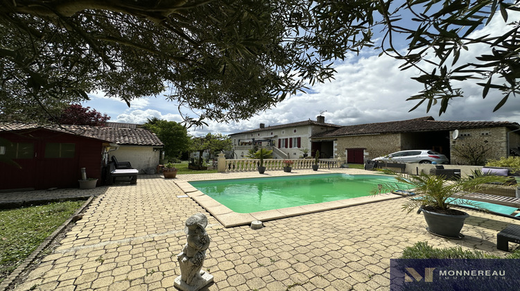 Ma-Cabane - Vente Maison Challignac, 252 m²