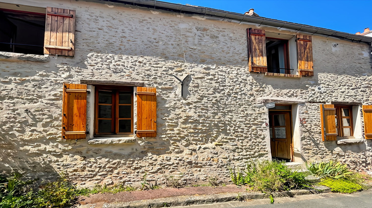 Ma-Cabane - Vente Maison CHALO-SAINT-MARS, 104 m²