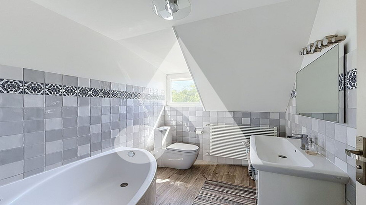 Ma-Cabane - Vente Maison CHALON-SUR-SAONE, 154 m²
