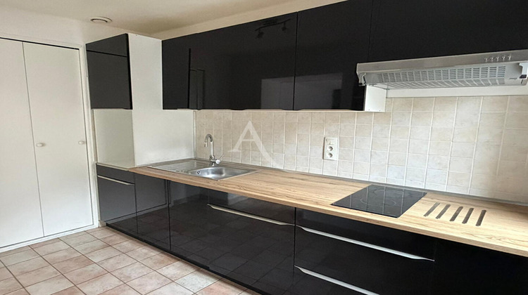 Ma-Cabane - Vente Maison CHALONNES-SUR-LOIRE, 54 m²