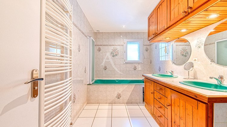 Ma-Cabane - Vente Maison CHALONNES-SUR-LOIRE, 180 m²