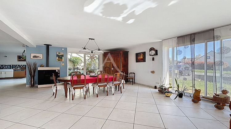 Ma-Cabane - Vente Maison CHALONNES-SUR-LOIRE, 174 m²