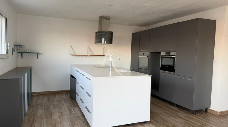 Ma-Cabane - Vente Maison CHALONNES-SUR-LOIRE, 136 m²