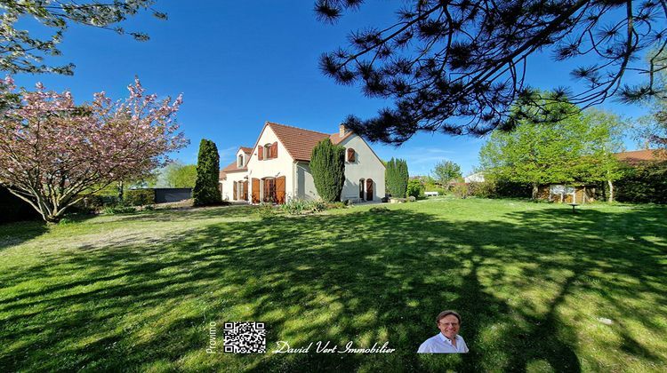 Ma-Cabane - Vente Maison CHALONS-EN-CHAMPAGNE, 142 m²