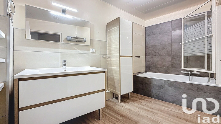 Ma-Cabane - Vente Maison Châlons-en-Champagne, 96 m²