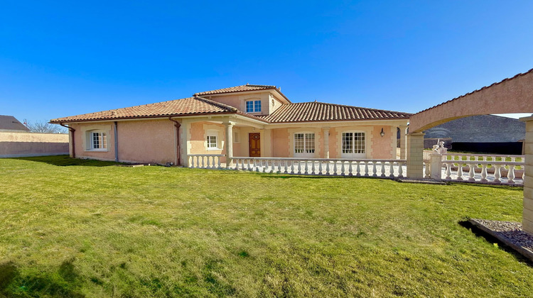 Ma-Cabane - Vente Maison Châlons-en-Champagne, 230 m²