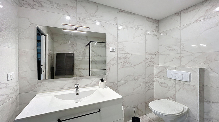 Ma-Cabane - Vente Maison CHALONS-EN-CHAMPAGNE, 74 m²