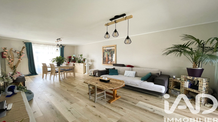 Ma-Cabane - Vente Maison Châlons-en-Champagne, 103 m²