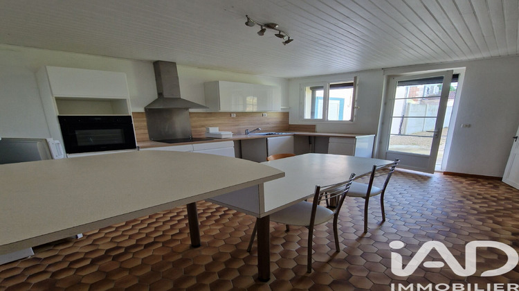 Ma-Cabane - Vente Maison Châlons-en-Champagne, 145 m²