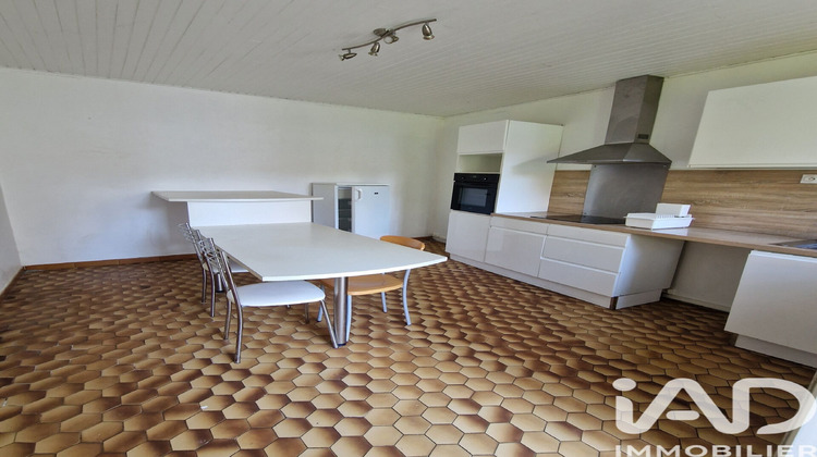 Ma-Cabane - Vente Maison Châlons-en-Champagne, 145 m²