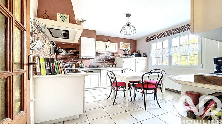 Ma-Cabane - Vente Maison Châlons-en-Champagne, 110 m²