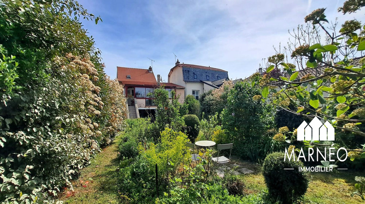 Ma-Cabane - Vente Maison Châlons-en-Champagne, 143 m²