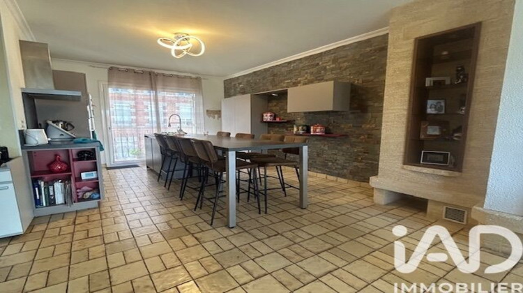 Ma-Cabane - Vente Maison Châlons-en-Champagne, 174 m²