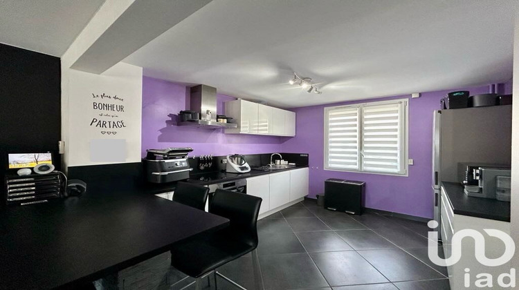 Ma-Cabane - Vente Maison Châlons-en-Champagne, 140 m²